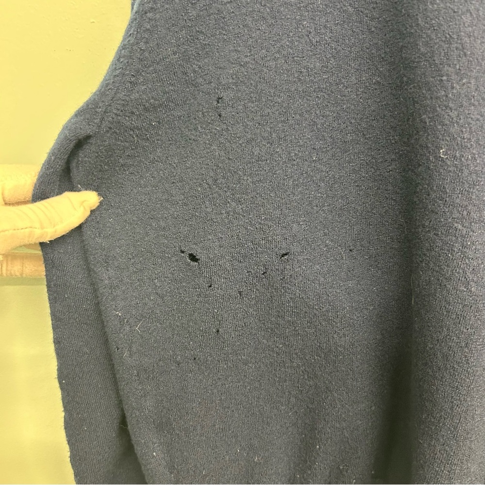 Givenchy Cardigans - Picture 5 of 6